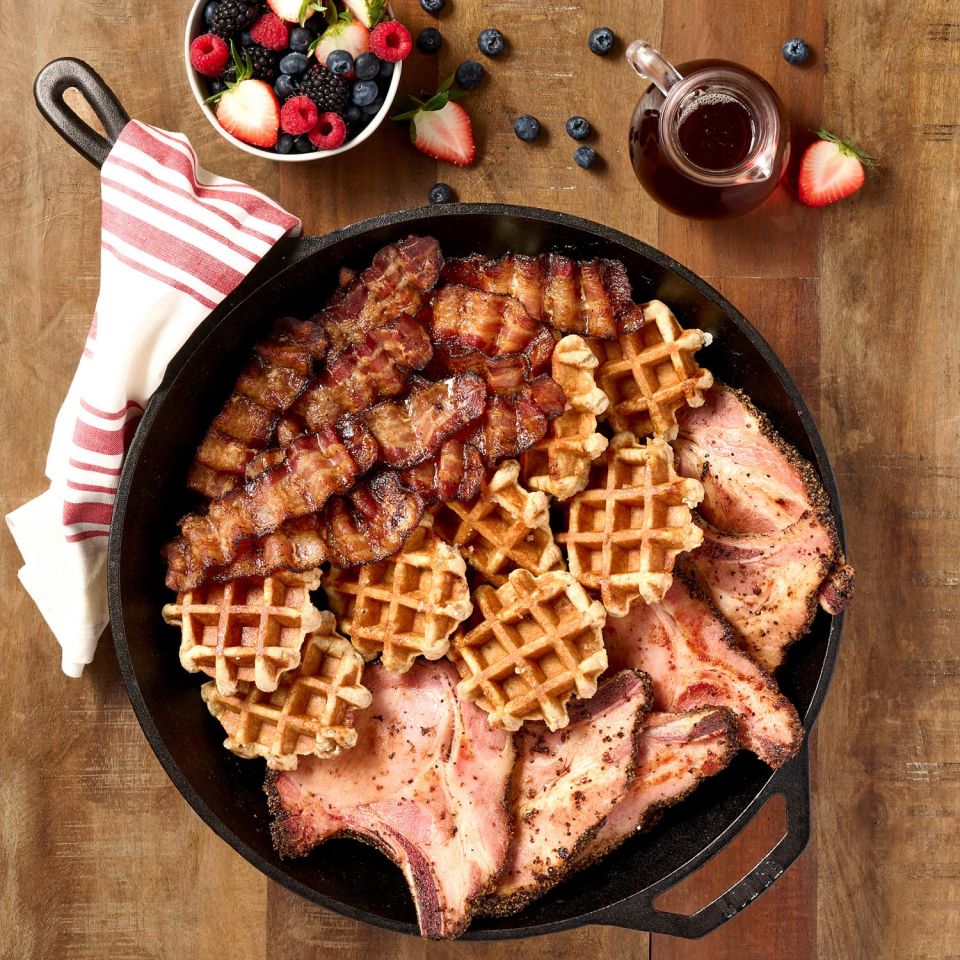 New Braunfels Smokehouse: Cowboy Breakfast